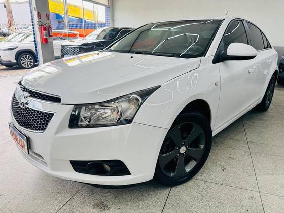 CHEVROLET CRUZE 1.8 LT 16V FLEX 4P AUTOMÁTICO CHEVROLET CRUZE 1.8 LT 16V FLEX 4P AUTOMÁTICO